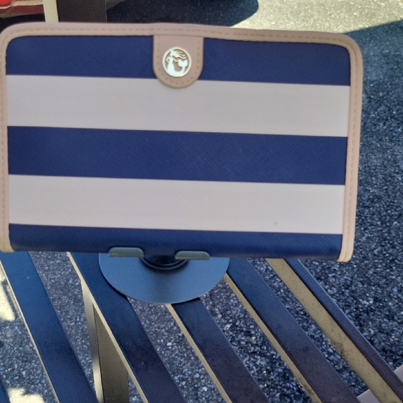 Spartina 449 Handbags - Spartina 449 Navy and Tan Striped Wallet